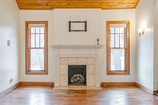 1617 Forest Park Boulevard, Fort Worth, TX 76110