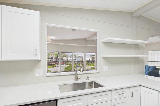 7831 SE Shenandoah Drive, Hobe Sound, FL 33455