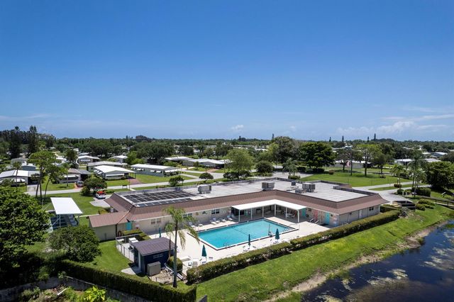 7831 SE Shenandoah Drive, Hobe Sound, FL 33455