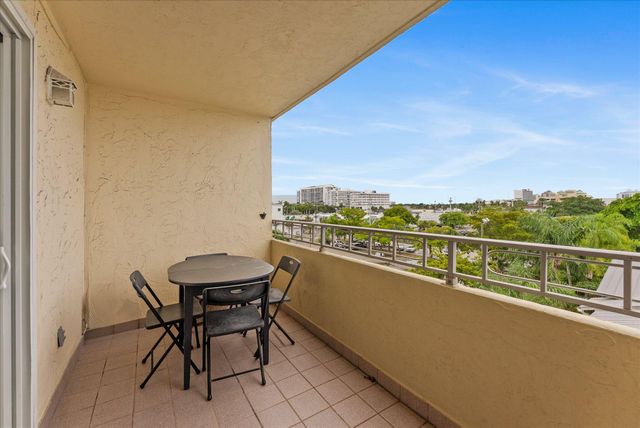 900 NE 18TH Avenue 406, Fort Lauderdale, FL 33304
