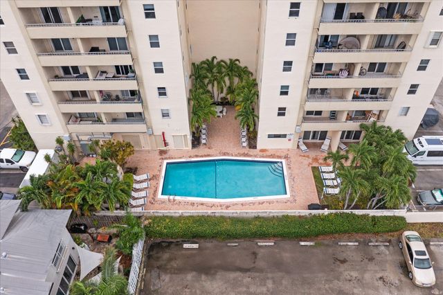 900 NE 18TH Avenue 406, Fort Lauderdale, FL 33304