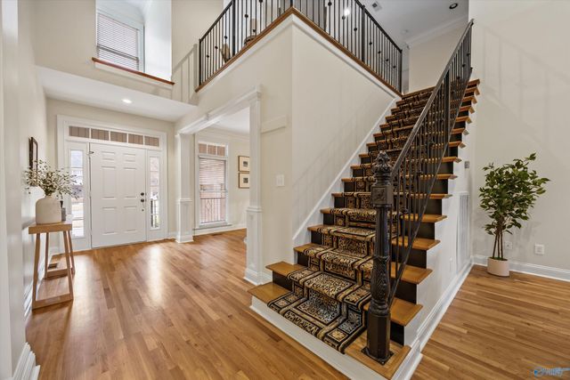 13012 Huntcliff Road SE, Huntsville, AL 35803