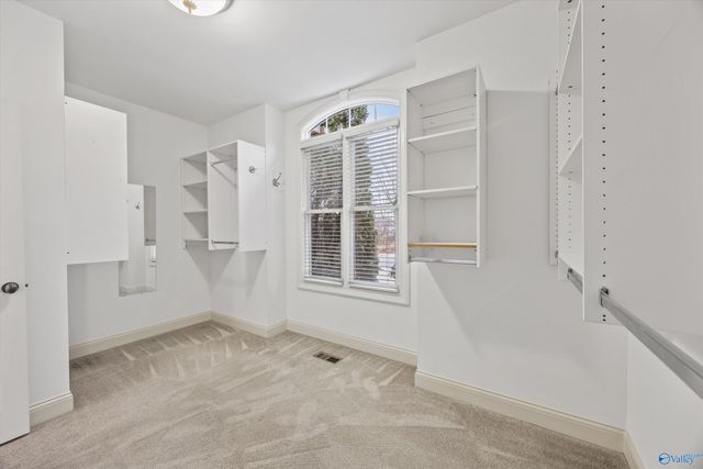 13012 Huntcliff Road SE, Huntsville, AL 35803