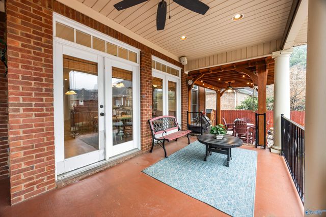 13012 Huntcliff Road SE, Huntsville, AL 35803