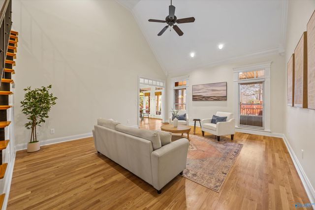 13012 Huntcliff Road SE, Huntsville, AL 35803