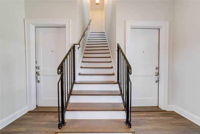 715 S Jennings Avenue 105, Fort Worth, TX 76104