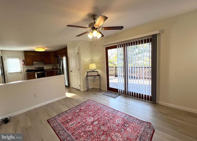 246 FIRST AVE, State College, PA 16801