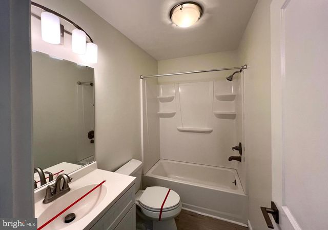 246 FIRST AVE, State College, PA 16801