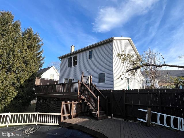 246 FIRST AVE, State College, PA 16801