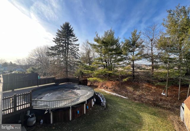 246 FIRST AVE, State College, PA 16801