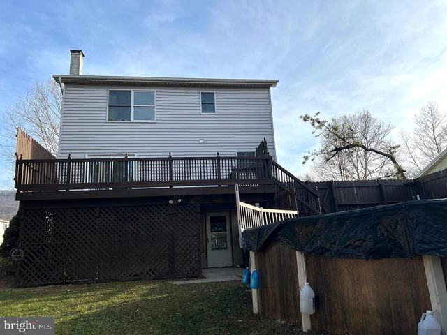 246 FIRST AVE, State College, PA 16801