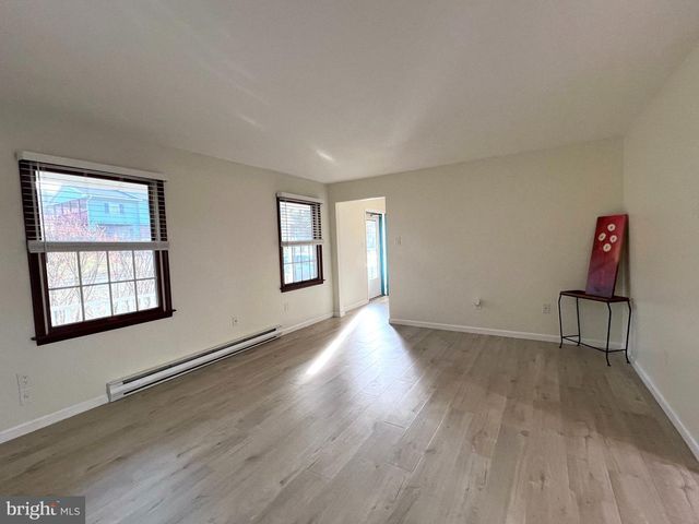 246 FIRST AVE, State College, PA 16801