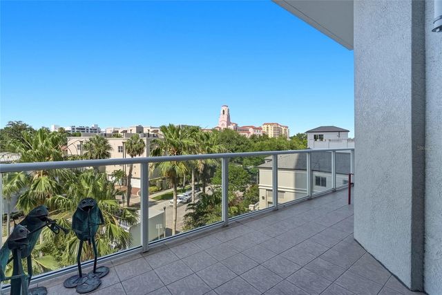 400 BEACH DRIVE NE 401, St Petersburg, FL 33701