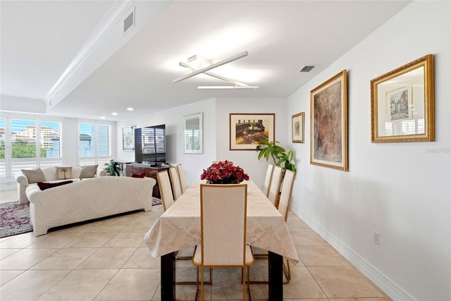 400 BEACH DRIVE NE 401, St Petersburg, FL 33701