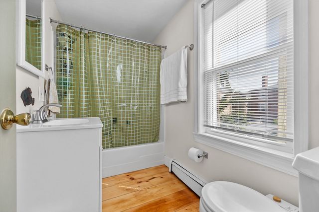 9 Hodges Court 2, Salem, MA 01970