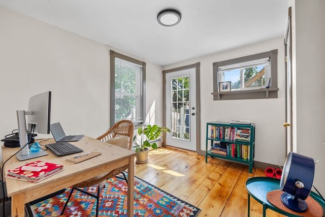 9 Hodges Court 2, Salem, MA 01970