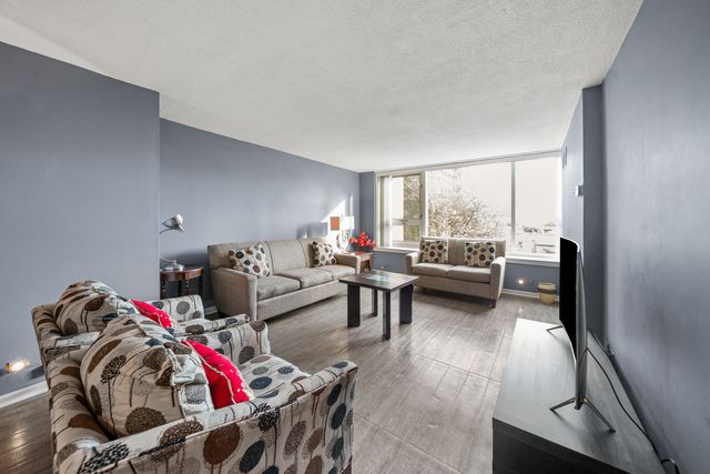 2728 N Hampden Court 605, Chicago, IL 60614