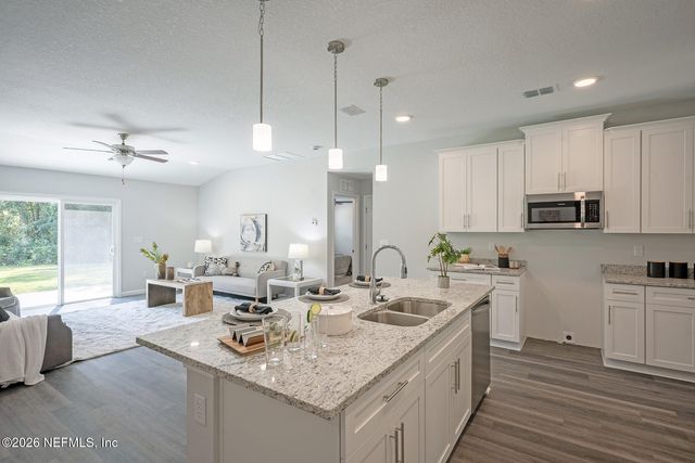 15680 BUTCH BAINE Drive, Jacksonville, FL 32218