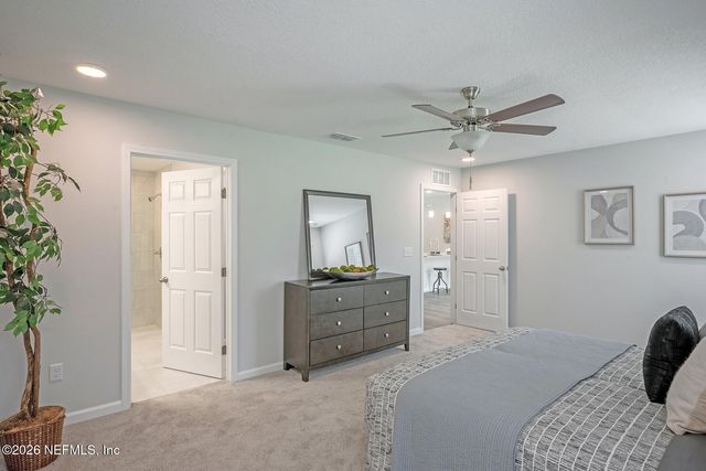 15680 BUTCH BAINE Drive, Jacksonville, FL 32218