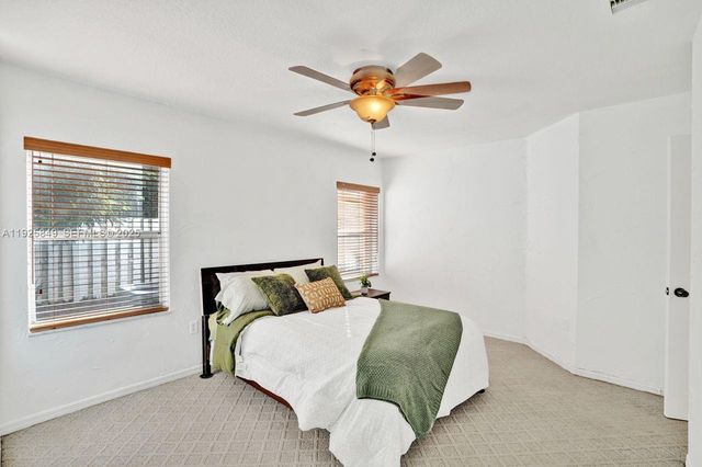 1256 NW 125th Ter, Sunrise, FL 33323