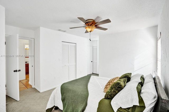 1256 NW 125th Ter, Sunrise, FL 33323