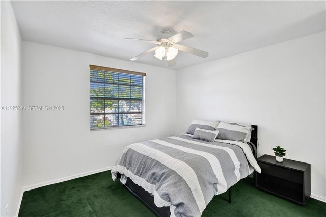 1256 NW 125th Ter, Sunrise, FL 33323