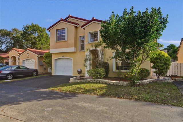 1256 NW 125th Ter, Sunrise, FL 33323