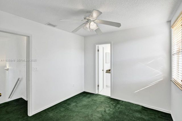1256 NW 125th Ter, Sunrise, FL 33323
