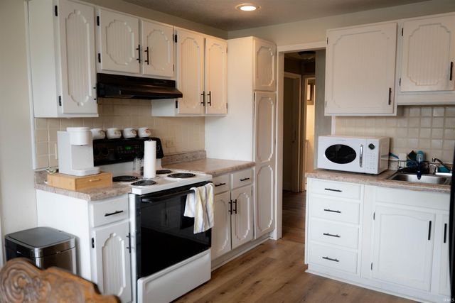 528 Somerset Drive, Kokomo, IN 46902