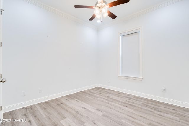 301 Keelingwood Lane, Lafayette, LA 70507