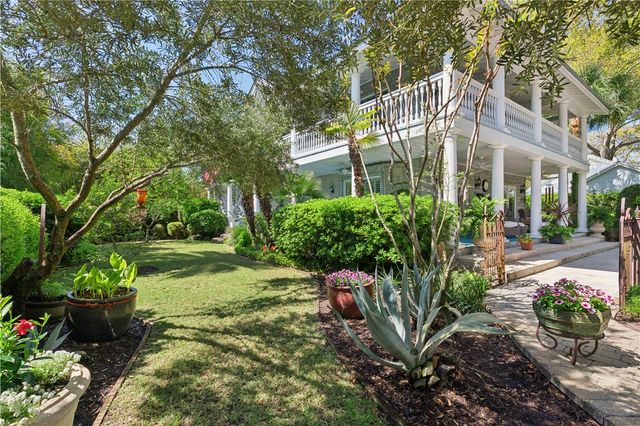 599 Sheraton Plaza Street, St Simons Island, GA 31522