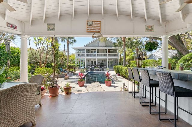 599 Sheraton Plaza Street, St Simons Island, GA 31522