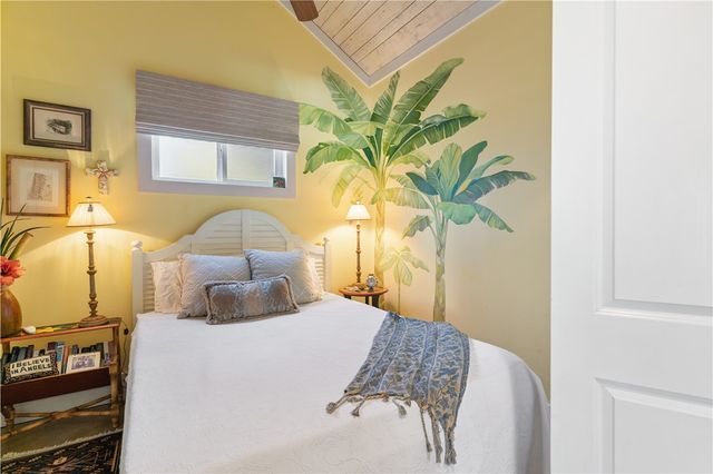 599 Sheraton Plaza Street, St Simons Island, GA 31522