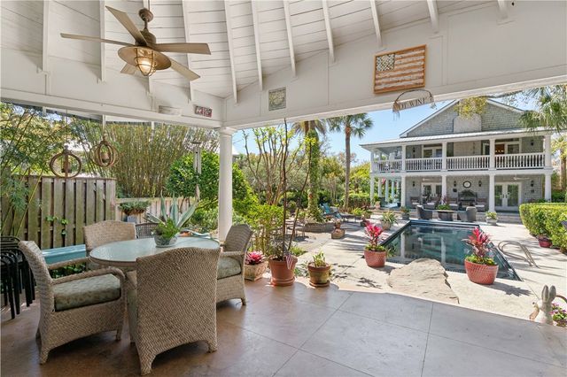 599 Sheraton Plaza Street, St Simons Island, GA 31522