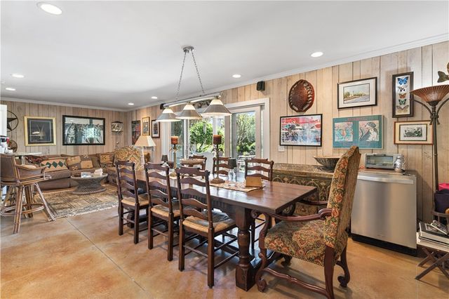 599 Sheraton Plaza Street, St Simons Island, GA 31522