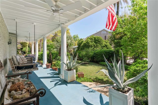 599 Sheraton Plaza Street, St Simons Island, GA 31522