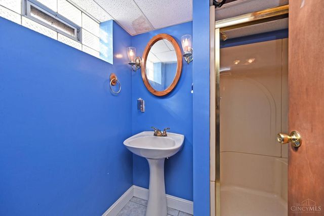 10480 Wintergreen Court, Sharonville, OH 45241