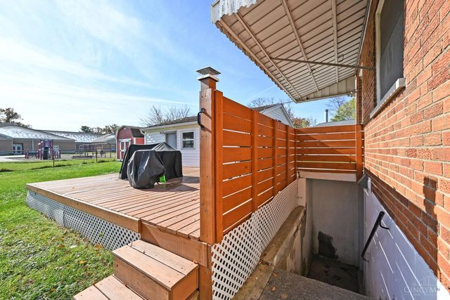 10480 Wintergreen Court, Sharonville, OH 45241