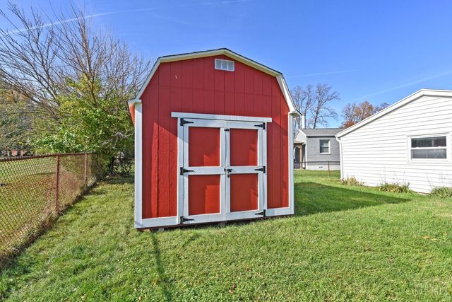 10480 Wintergreen Court, Sharonville, OH 45241