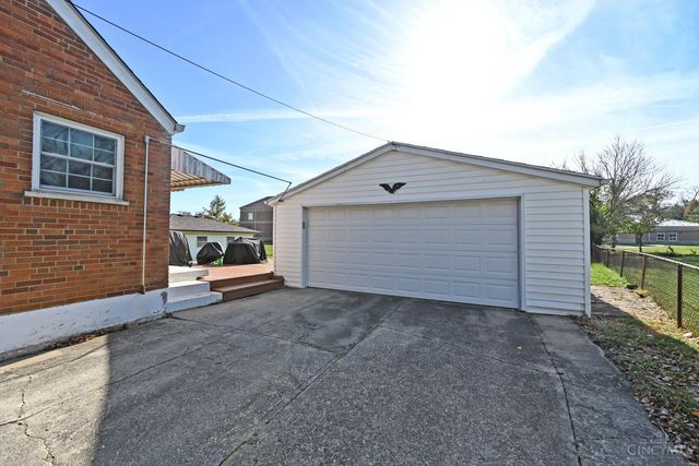 10480 Wintergreen Court, Sharonville, OH 45241