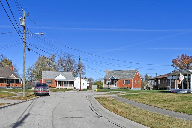 10480 Wintergreen Court, Sharonville, OH 45241