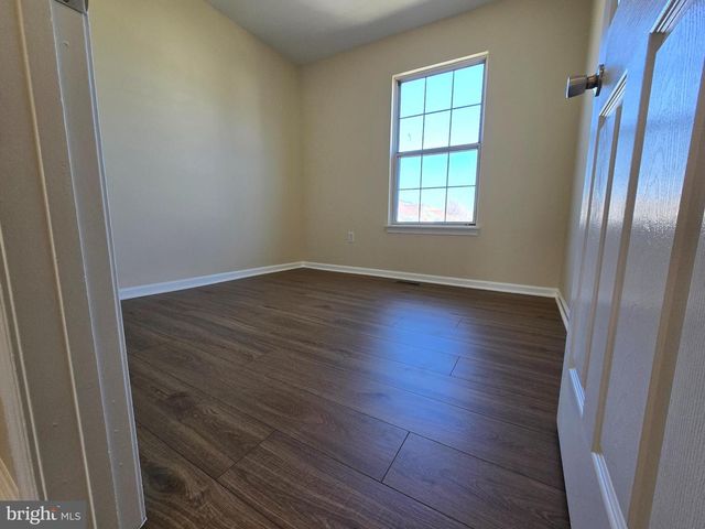 3629 BROCKENBROUGH DR, Dumfries, VA 22026