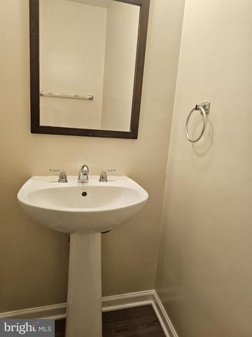 3629 BROCKENBROUGH DR, Dumfries, VA 22026