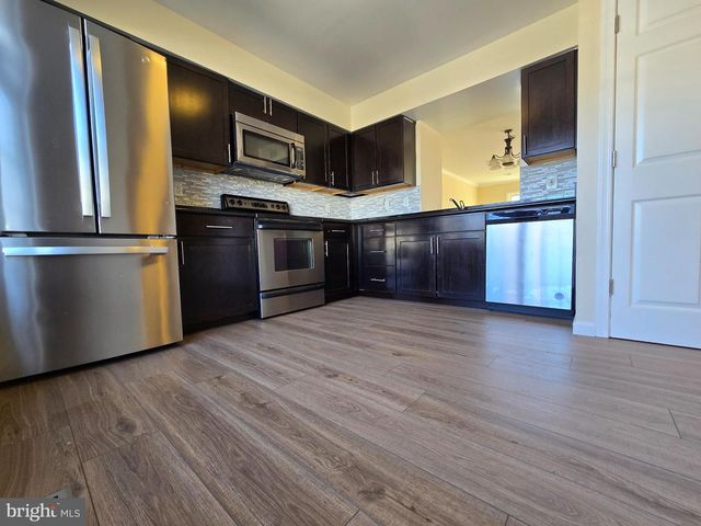 3629 BROCKENBROUGH DR, Dumfries, VA 22026