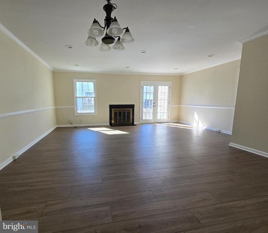 3629 BROCKENBROUGH DR, Dumfries, VA 22026