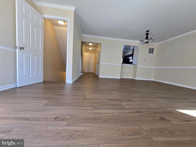 3629 BROCKENBROUGH DR, Dumfries, VA 22026