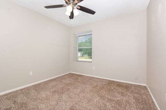 6908 Briardale Drive, North Richland Hills, TX 76182