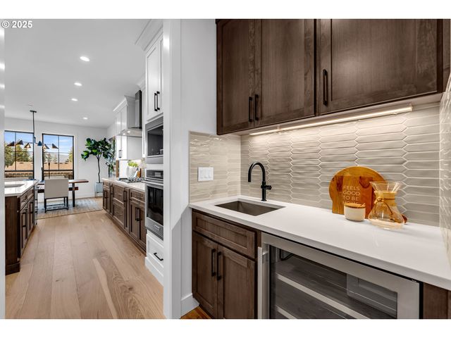 231 W KOA St, Washougal, WA 98671