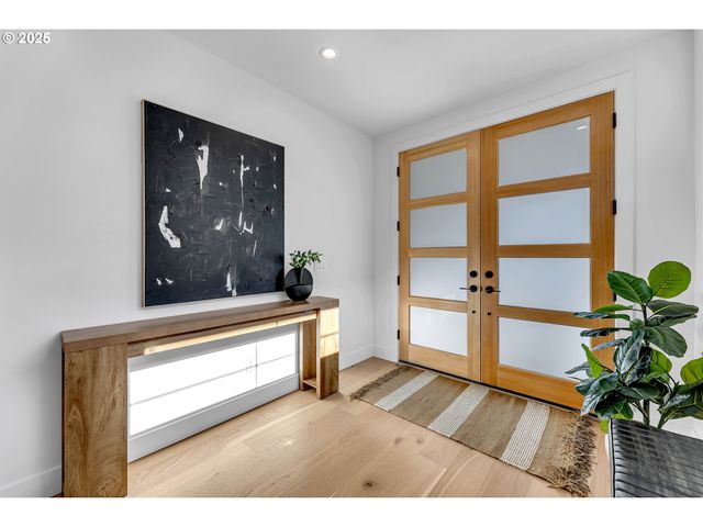 231 W KOA St, Washougal, WA 98671