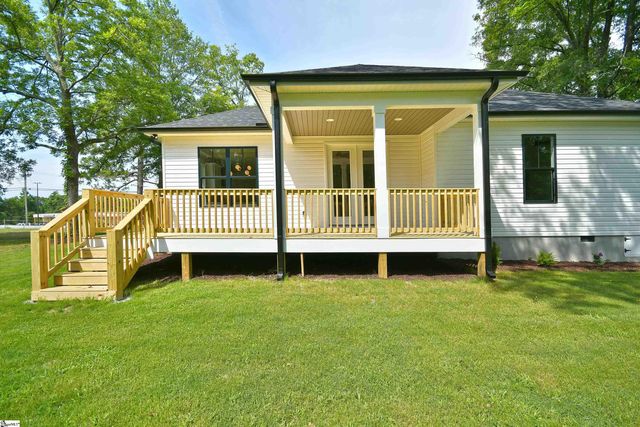 206 N Hamilton Street, Williamston, SC 29697